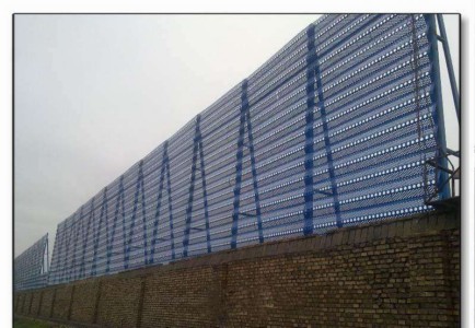 料場防風抑塵網.jpg 料場防風抑塵網.jpg