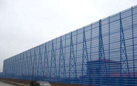 防風抑塵網施工.jpg 防風抑塵網施工.jpg