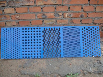 雙峰防風網.jpg 雙峰防風網.jpg