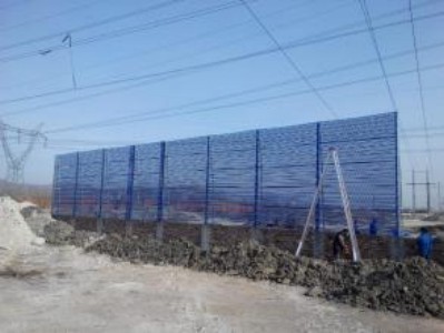 料場防風網.jpg 料場防風網.jpg