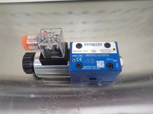 電磁閥6通徑單頭4WE6D